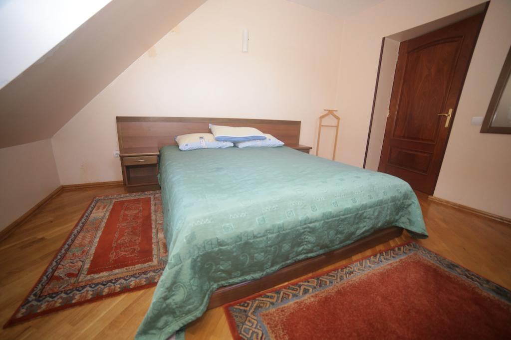 Sonyachna Polyana Hotell Rom bilde