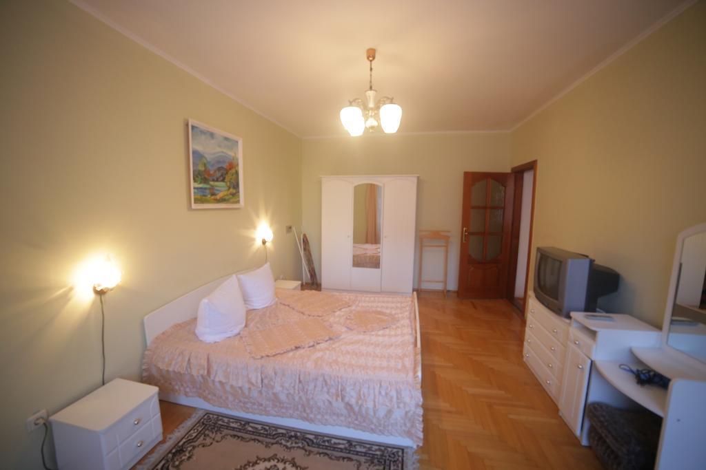 Sonyachna Polyana Hotell Rom bilde